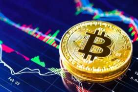 Bitcoin 121 bin doları gördü: Kripto piyasasında tarihi gece