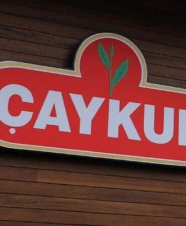 ÇAYKUR’dan üreticiye çağrı! “Ne kadar çay varsa almaya hazırız”: Yeni ürünler de yolda