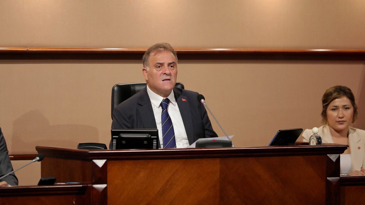 İBB Meclisi’nde tartışma… ‘Ne yapacaksınız, beni tutuklatacak mısınız?’