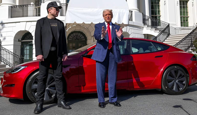 Elon Musk etkisi: Tesla’nın gelirleri yüzde 71 düştü! Satışlar dibe vurdu