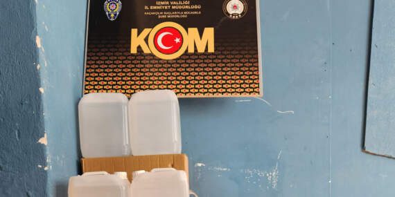 İzmir’de sahte alkol operasyonu