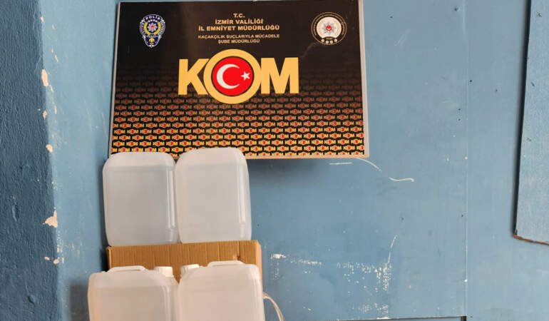 İzmir’de sahte alkol operasyonu
