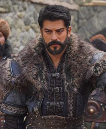 Kuruluş Osman’da sürpriz gelişme: Burak Özçivit krizi! Yeni sezonda kadro değişebilir