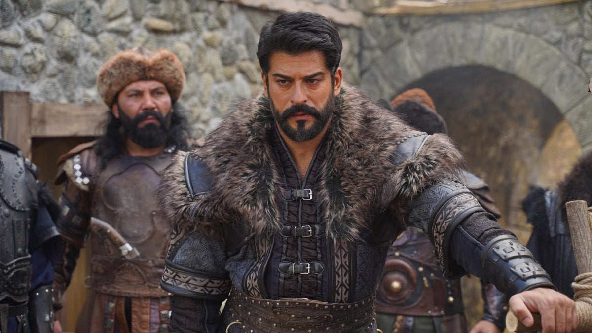 Kuruluş Osman’da sürpriz gelişme: Burak Özçivit krizi! Yeni sezonda kadro değişebilir