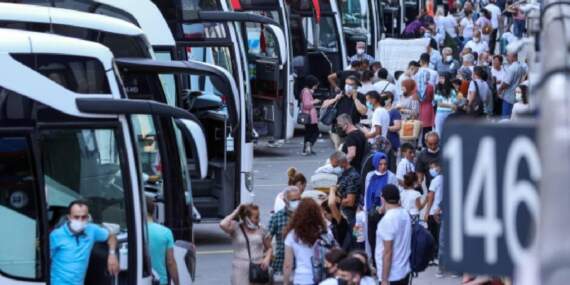 Seyahatlerde adres değişti! TÜİK verilerini açıkladı: Seyahate çıkanların tercihi otel değil, akraba evi oldu!