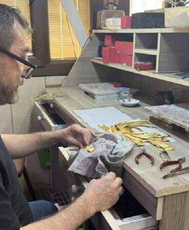 Düğün sezonu açıldı, çalışmalar hızlandı! Her gelin üzerinde görmek istiyor, fiyatı ayarına göre değişiyor