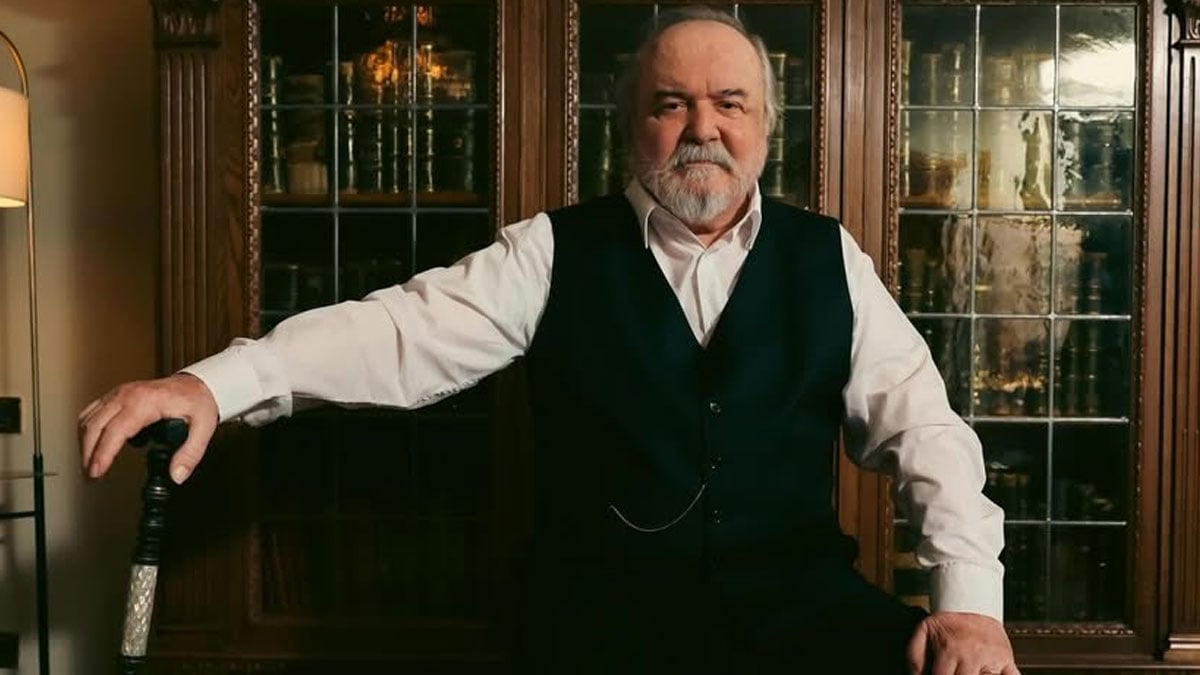 Kral Kaybederse’de ‘Çetin Tekindor’ sürprizi