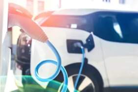 Elektrikli araçlarda ÖTV oranı artırıldı: En düşük oran yüzde 25 oldu