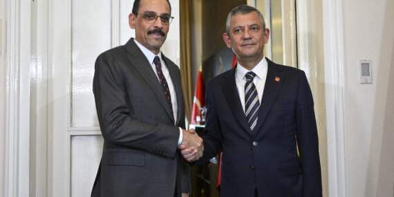 Kalın ile CHP lideri Özel TBMM’de görüştü: Terörsüz Türkiye çalışmaları ele alındı