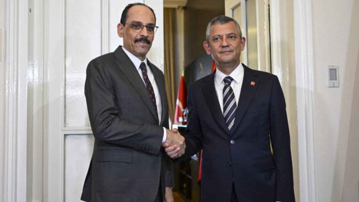 Kalın ile CHP lideri Özel TBMM’de görüştü: Terörsüz Türkiye çalışmaları ele alındı