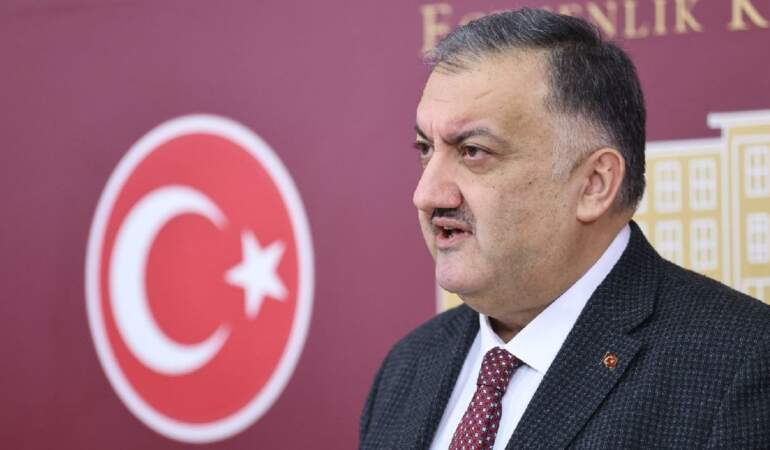 Karal’dan yangın faciasına sert tepki: “Bu bir yangın değil, ihmallerin toplu mezarıdır”