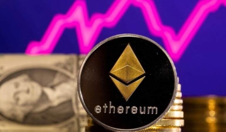 Ethereum ETF’leri ABD’de İlk Yılını 8,9 Milyar Dolarlık Yatırımla Kapattı