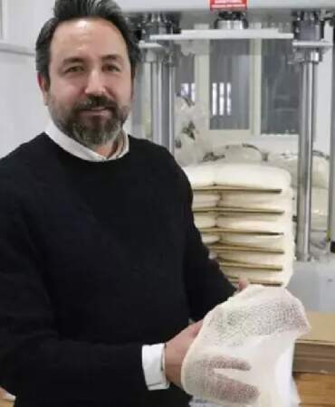Sadece Yeni Zelanda ve İspanyada üretiliyordu… 2 yıl araştırdı Türkiye’de üretti, şimdi yurt dışına satıyor