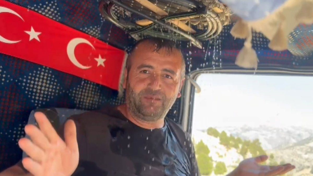 Klimasız kamyonda akıl almaz serinleme yöntemi! Tepeden koltuğa şarıl şarıl akıyor: Şoförden viral çözüm!