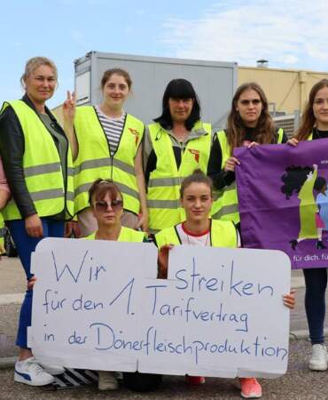 BİRTAT Döner işçilerinin grevi sürüyor: Aldığımız ücret asgari yaşam koşullarını karşılamıyor