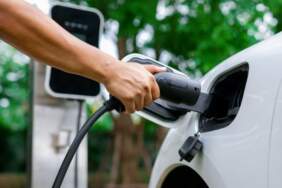 Elektrikli araç sahipleri dikkat! İşte şirket şirket güncel şarj fiyatları: En ucuz ve en pahalı hangisi?