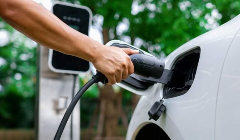 Elektrikli araç sahipleri dikkat! İşte şirket şirket güncel şarj fiyatları: En ucuz ve en pahalı hangisi?