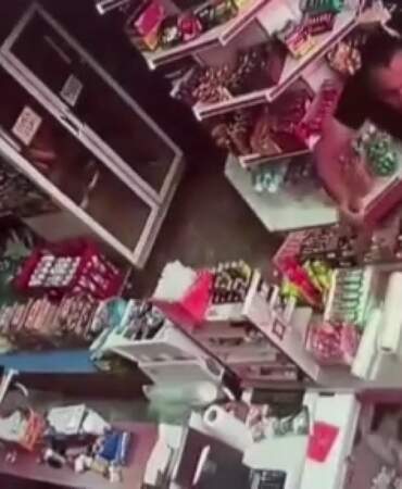Eskişehir’de şok olay: Dondurma iadesini kabul etmedi diye pala ile saldırdı!