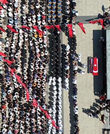 Hatay şehitleri son yolculuklarına uğurlandı
