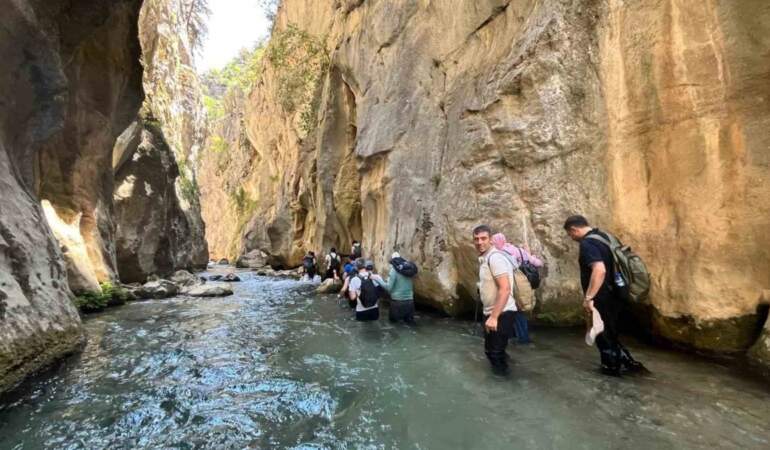 Burası Arizona değil, Türkiye! Kahramanmaraş’ın gizli cennetleri keşfedildi: Hançer ve Hapis Kanyonları