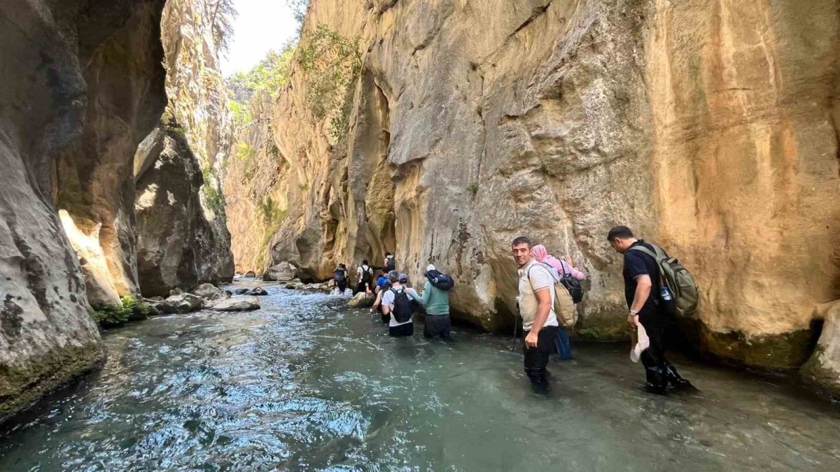 Burası Arizona değil, Türkiye! Kahramanmaraş’ın gizli cennetleri keşfedildi: Hançer ve Hapis Kanyonları