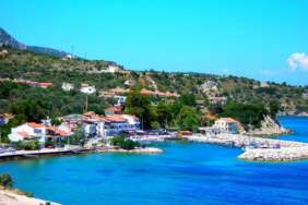 Çeşme’ye alternatif arayanlara müjde: İzmir’in gizli cenneti keşfedildi, uygun fiyatla tatil keyfi!
