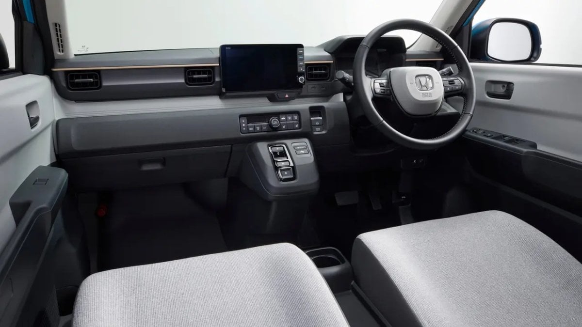 Honda’dan şehir hayatına yeni nefes: N-ONE e tanıtıldı, şarj derdine V2H çözümü!