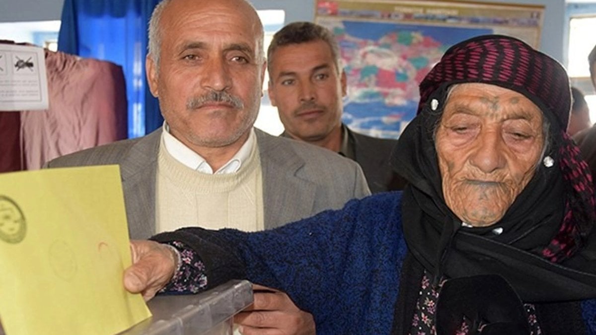 Türkiye’nin en yaşlı kadını Hodi Gürkan hayatını kaybetti