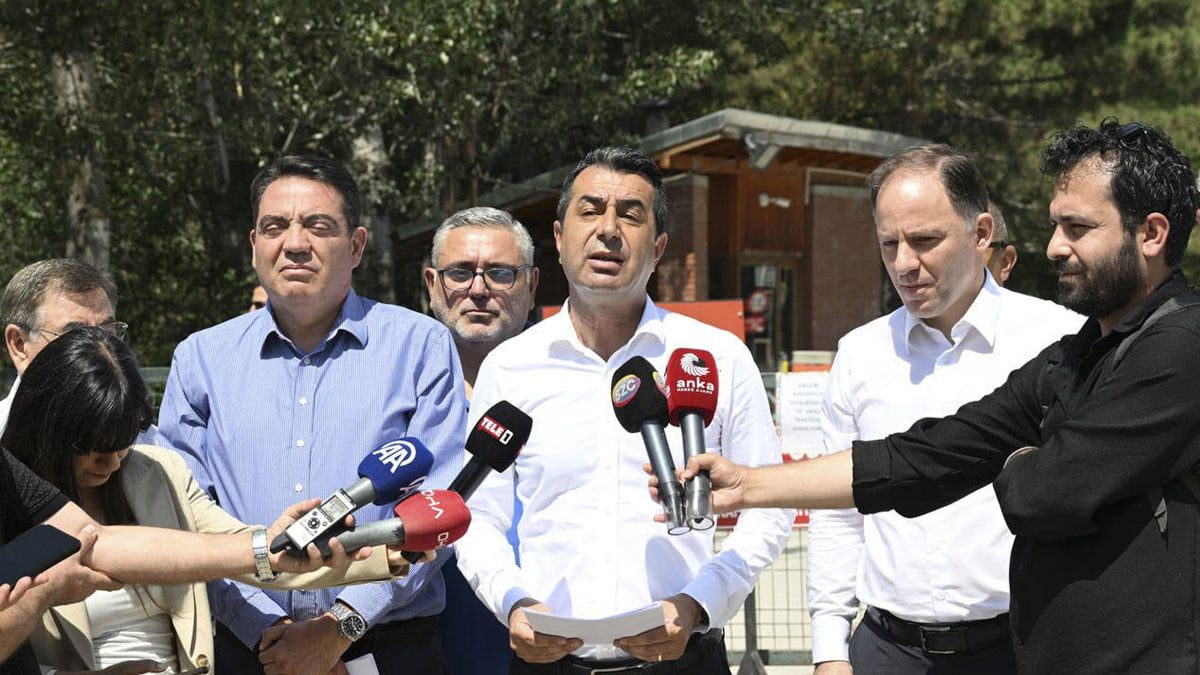 CHP’den orman yangınlarına ilişkin açıklama: Köyler savunmasız, hat bakımları yetersiz