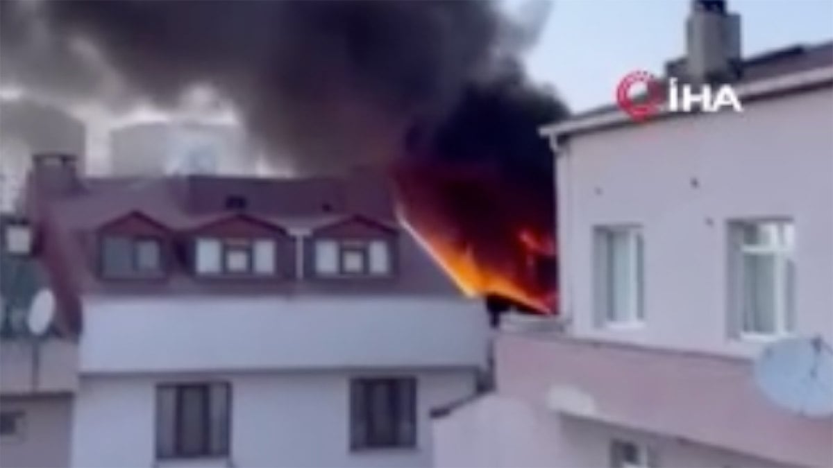 Bayrampaşa’da metruk binada çıkan yangın bitişik binalara sıçradı