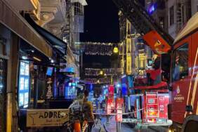 Beyoğlu’nda eğlence mekanında yangın paniği