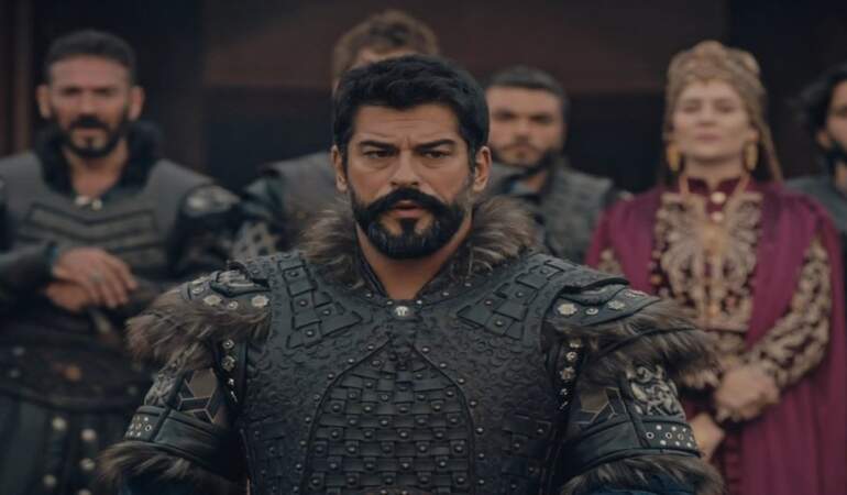 Kuruluş Osman’da şok değişim: Burak Özçivit’in yerine gelecek isim belli oldu!