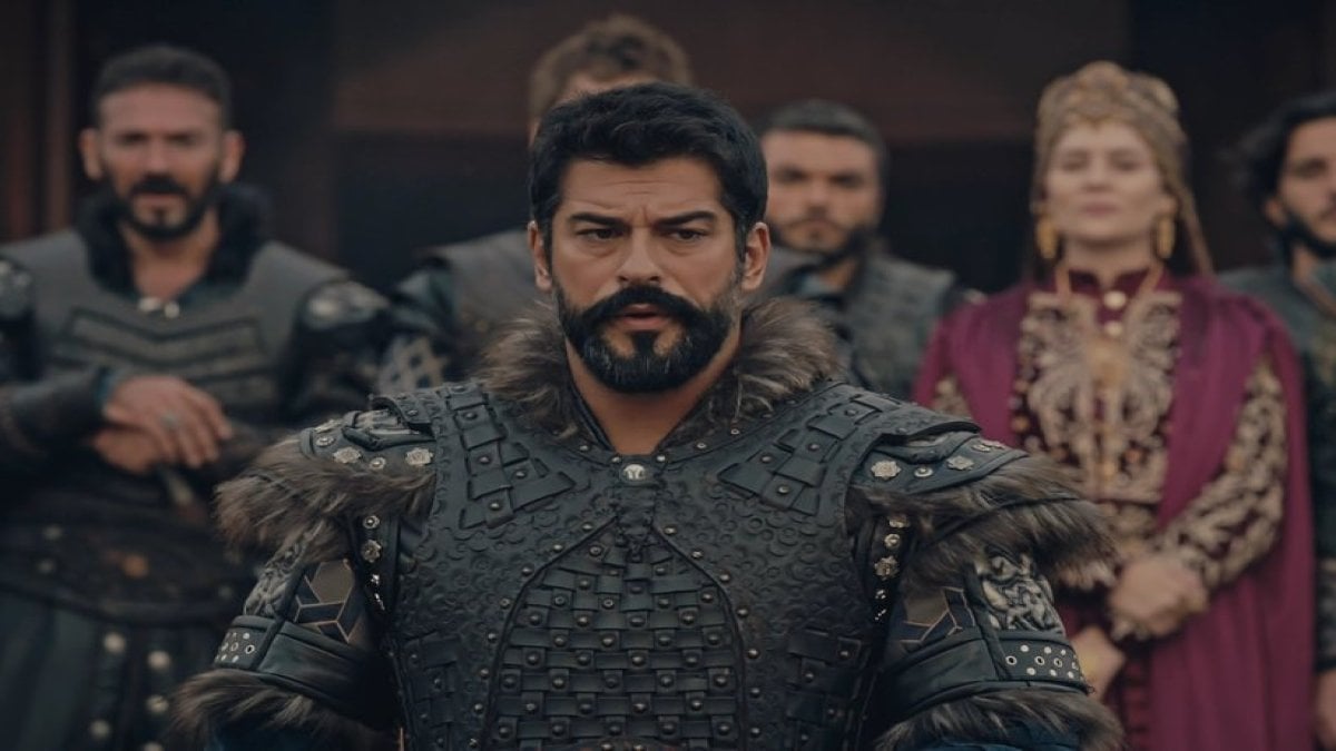 Kuruluş Osman’da şok değişim: Burak Özçivit’in yerine gelecek isim belli oldu!