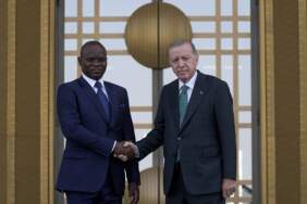 Erdoğan, Gabon Cumhurbaşkanı Nguema ile görüştü
