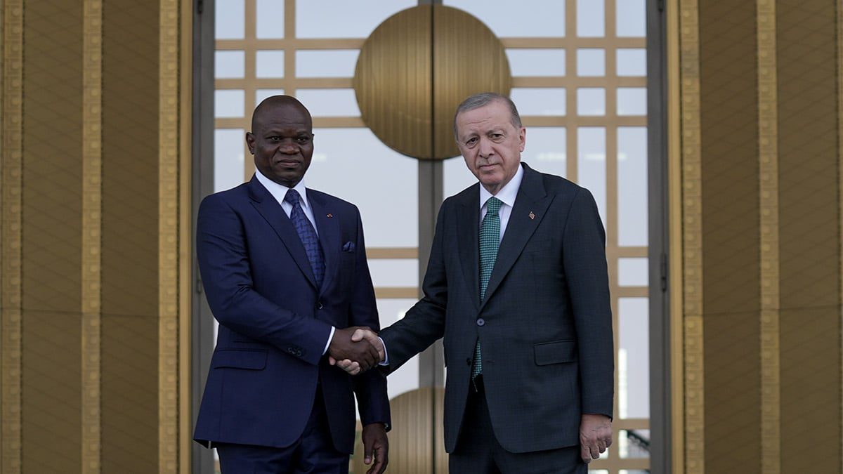 Erdoğan, Gabon Cumhurbaşkanı Nguema ile görüştü