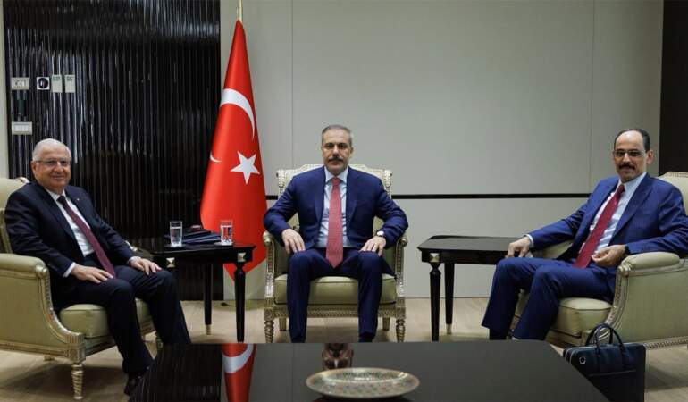 Dışişleri’nde 3’lü zirve! Bakan Fidan, Bakan Güler ve MİT Başkanı Kalın bir araya geldi
