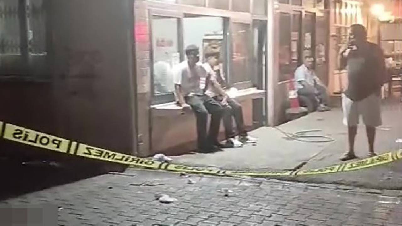 Adana’da Dehşet Veren Olay: Yolda Yürürken Bıçaklı Saldırıya Uğradı