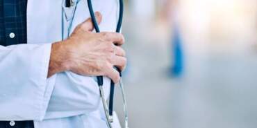 Aile Hekimleri İçin Yeni Düzenleme: Süre 6 Aydan 1 Yıla Çıkarıldı