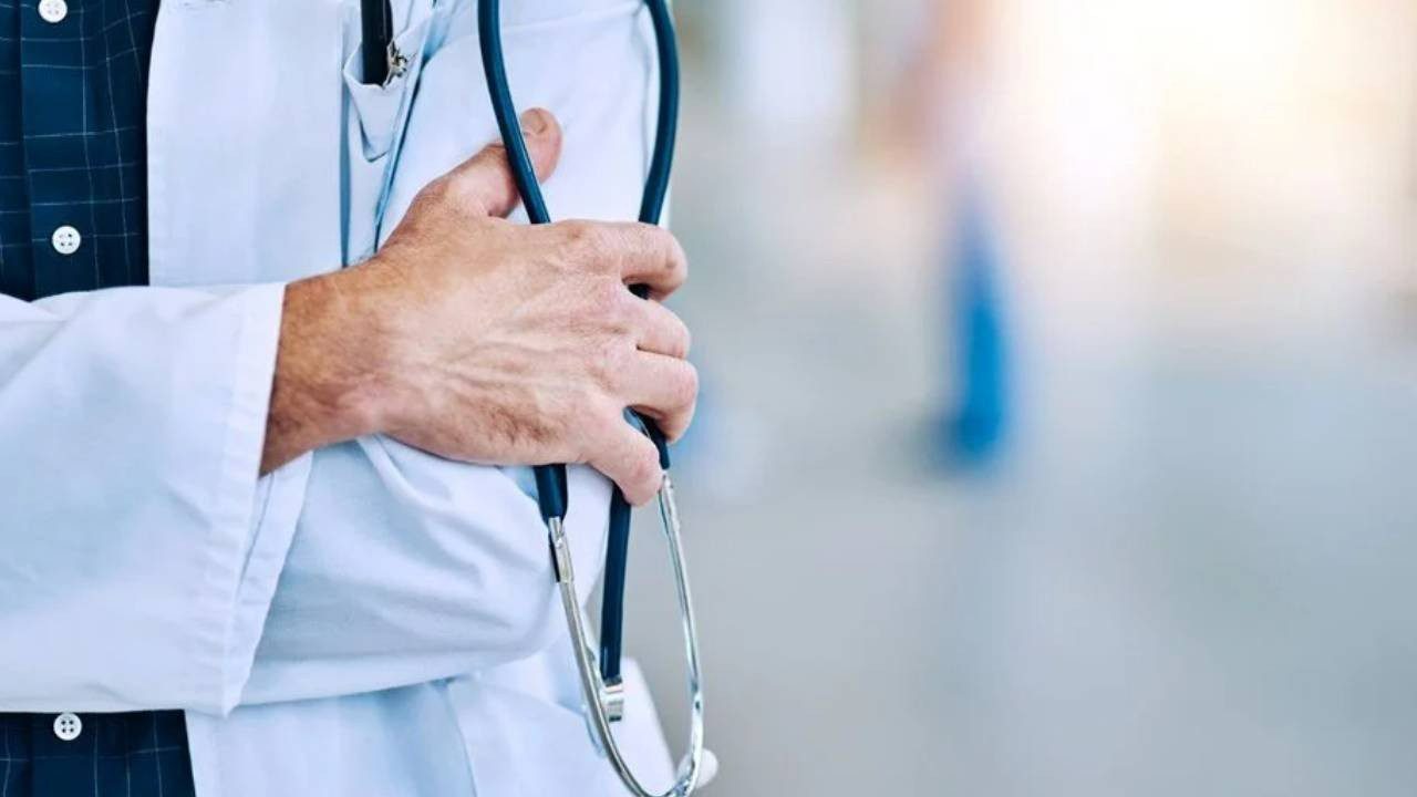 Aile Hekimleri İçin Yeni Düzenleme: Süre 6 Aydan 1 Yıla Çıkarıldı