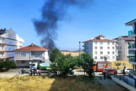 Akyurt’taki Garaj Yangını Aracı Kül Etti