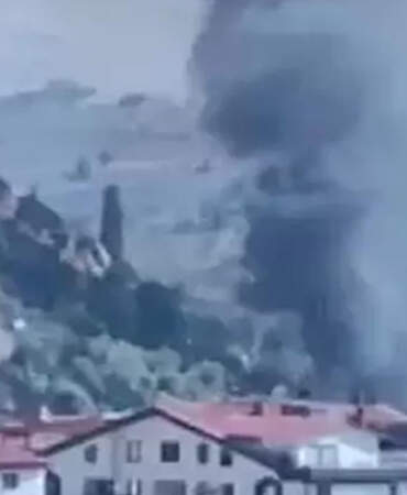 Ankara’da Ağaçlık Alanda Çıkan Yangın Evlere Sıçradı