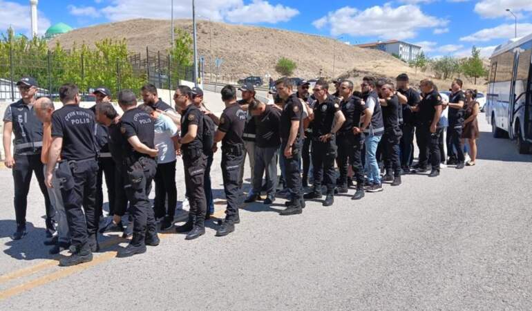 Ankara’da Haraç Çetesine Operasyon: 14 Kişi Gözaltında