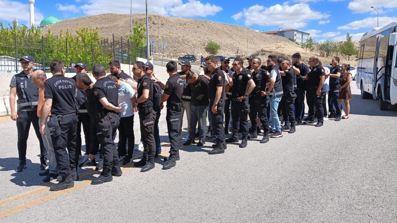 Ankara’da Haraç Çetesine Operasyon: 14 Kişi Gözaltında