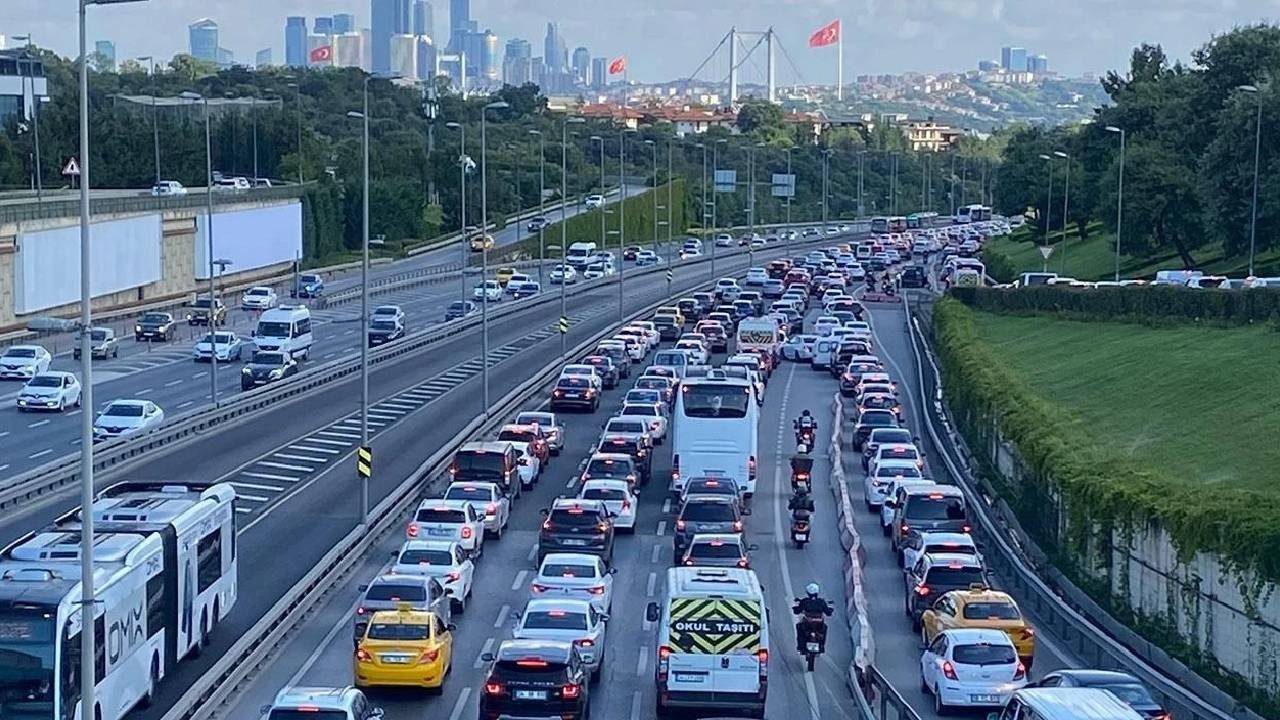 Araç Sahipleri İçin Geri Sayım Başladı: 10 Gün İçinde Ödemeyene Haciz Şoku