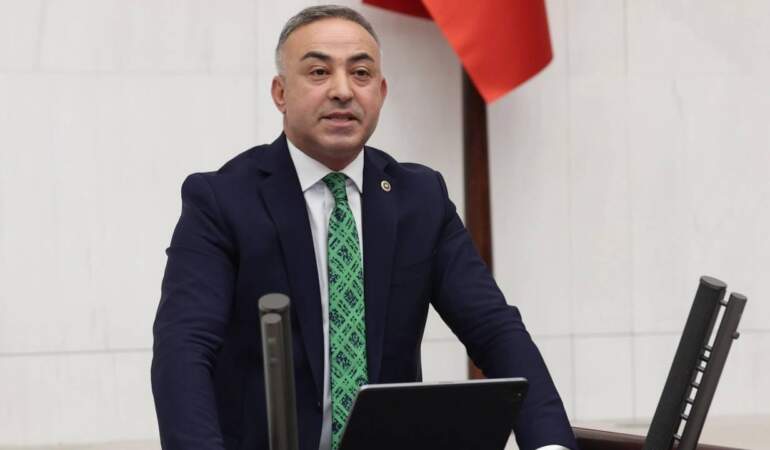 Bakanlıktan Sessiz Tasarruf: Yüzlerce Kişi Bir Mesajla İşsiz Kaldı