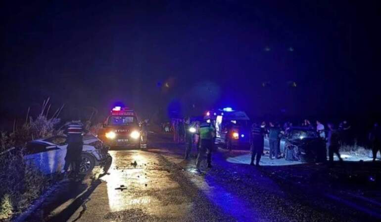 Balıkesir’de Zincirleme Facia! Çok Sayıda Ölü ve Yaralı Var