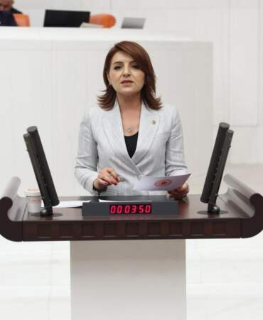 Barınmak Artık Lüks: ‘Asgari Ücret Ev Tutmaya Yetmiyor’