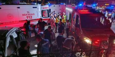 Bursa’da Feci Kaza! Kırmızı Işık İhlali Faciayı Getirdi: 8 Yaralı