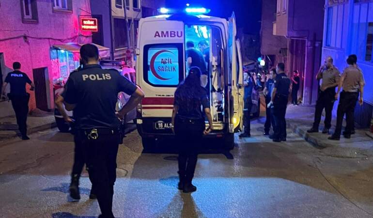 Bursa’da Gerilimli Operasyon: Firariyi Korumak İçin Polisi Ezdi
