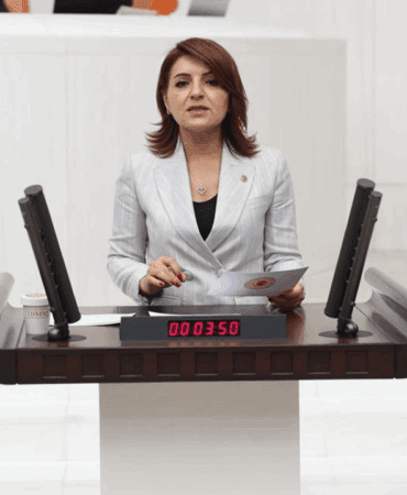 CHP Mersin Milletvekili Gülcan Kış’tan Akbelen Kavşağı Tepkisi: ‘İhale Var, Firma Var, Yol Yok’